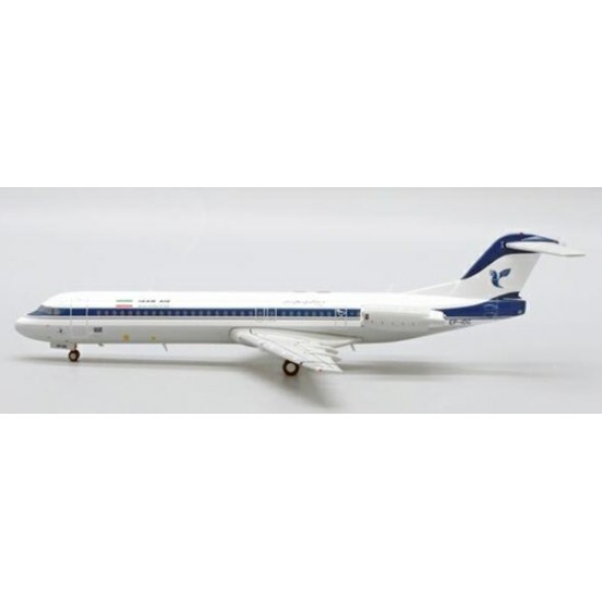 1/200 IRAN AIR FOKKER 100 REG: EP-IDG WITH STAND