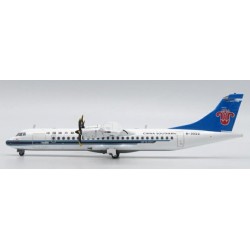 1/200 CHINA SOUTHERN AIRLINES ATR72-500 REG: B-3022 WITH STAND