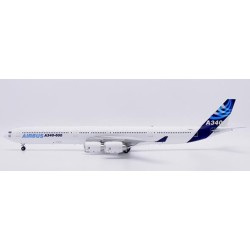 1/200 HOUSE COLOUR AIRBUS A340-600 50 REG: F-WWCA WITH STAND 1/200 HOUSE COLOUR AIRBUS A340-600 50 REG: F-WWCA WITH STAND
