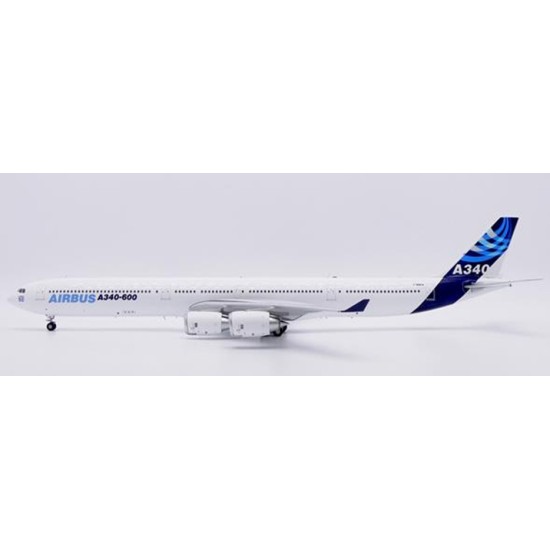 1/200 HOUSE COLOUR AIRBUS A340-600 50 REG: F-WWCA WITH STAND 1/200 HOUSE COLOUR AIRBUS A340-600 50 REG: F-WWCA WITH STAND