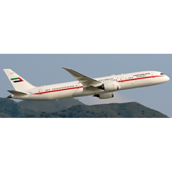 1/400 UAE ABU DHABI BOEING 787-9 DREAMLINER REG: A6-PFE WITH