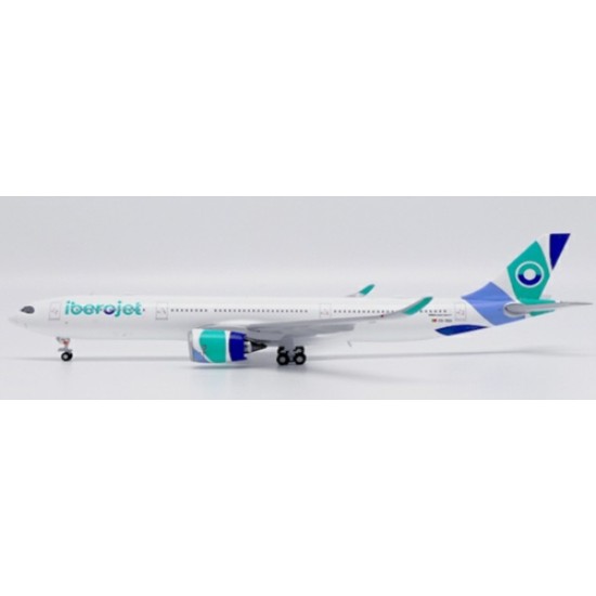 1/400 IBEROJET AIRBUS A330-900NEO REG: CS-TKH WITH ANTENNA