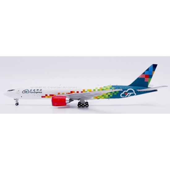 1/400 CENTRAL AIRLINES (YUNEXPRESS) BOEING 777F REG: B-2082 WITH ANTENNA 1/400 CENTRAL AIRLINES (YUNEXPRESS) BOEING 777F REG: B-2082 WITH ANTENNA