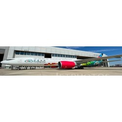 1/400 CENTRAL AIRLINES BOEING 777-200(LRF) INTERACTIVE SERIE