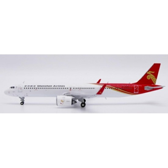 1/400 SHENZHEN AIRLINES AIRBUS A321NEO REG: B-32CF WITH ANTENNA