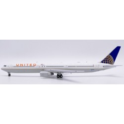 1/400 UNITED AIRLINES BOEING 767-400ER DENVER BRONCOS N76064 LH4367 1/400 UNITED AIRLINES BOEING 767-400ER DENVER BRONCOS N76064 LH4367