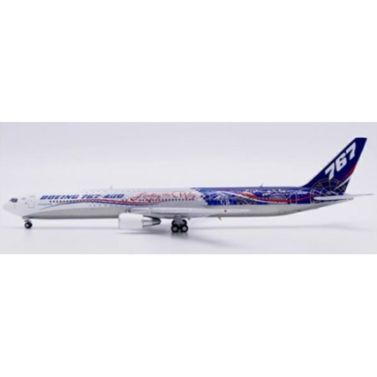 1/400 BOEING HOUSE COLOUR 767-400ER LEADING THE WAYPOLISHED REG: N76400 WITH ANTENNA