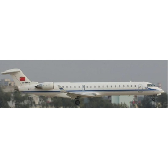 1/200 CHINA NAVY CRJ-700 REG:B-4661 WITHOUT STAND
