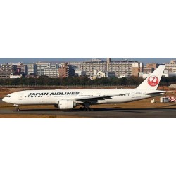 1/200 JAPAN AIRLINES BOEING 777-200ER FLAPS DOWN REG: JA702J