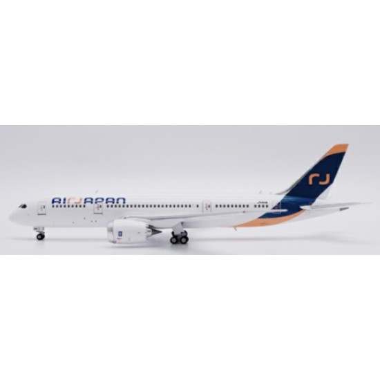 1/400 AIR JAPAN BOEING 787-8 DREAMLINER REG: JA801A WITH ANTENNA