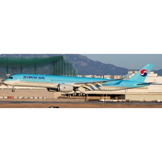 1/400 KOREAN AIR AIRBUS A350-900XWB REG: HL8598 WITH ANTENNA