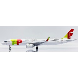 1/200 TAP AIR PORTUGAL AIRBUS A321NEO REG: CS-TXE WITH STAND