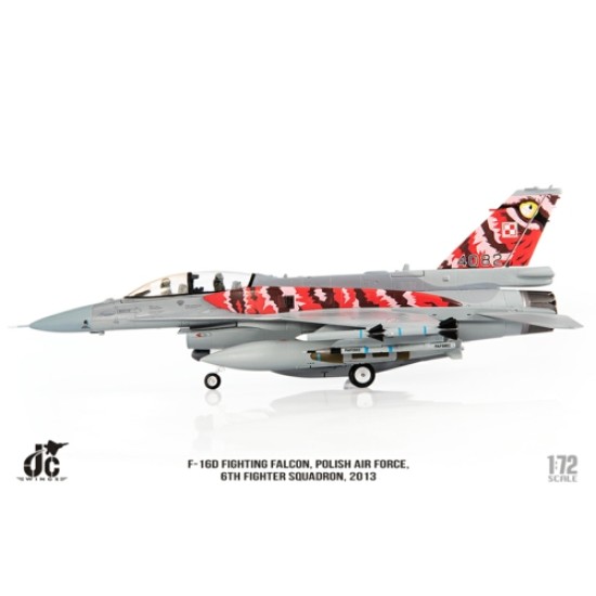 1/72 F-16D FIGHTING FALCON POLISH AIR FORCE 6TH FIGHTER SQN JCW72F16017
