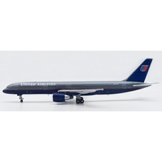 JCXX20219 - 1/200 UNITED AIRLINES BOEING 757-200 BATTLESHIP REG: N537UA WITH STAND