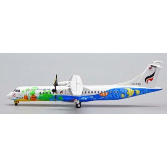 JCXX4880 - 1/400 BANGKOK AIRWAYS ATR72-500 REG: HS-PGG WITH ANTENNA