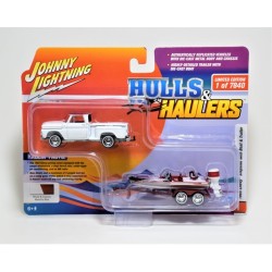 1/64 1965 CHEVY STEPSIDE PICKUP W/BASS BOAT JLBT019