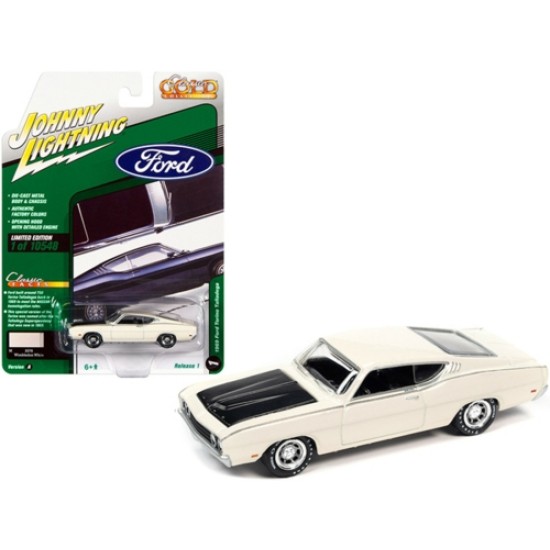 CLASSIC GOLD RELEASE 1 1/64 1969 FORD TORINO WIMBLEDON WHITE 1/6 JLCG028