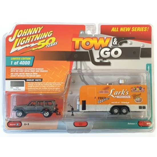 JOHNNY LIGHTNING - 1/64 TOW AND GO JEEP CHERO W/ LARKS CONCESSIONS GRAY