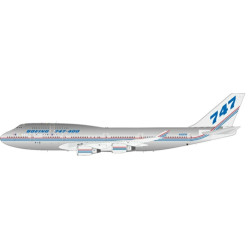 1/200 N401PW BOEING 747-400 N401PW POLISHED