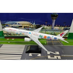 1/200 CHINA EASTERN AIRLINES BOEING 777-39PER B-7882