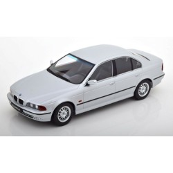 KKDC181051 - 1/18 BMW 530D E39 SEDAN 1995 SILVER KKDC181051 - 1/18 BMW 530D E39 SEDAN 1995 SILVER