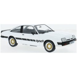 MCG18237 - 1/18 OPEL MANTA B SPORT WHITE 1980