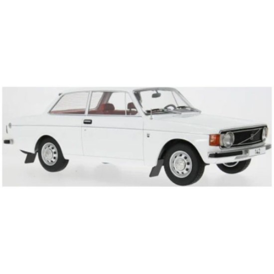 MCG18445 - 1/18 VOLVO 142 WHITE 1973