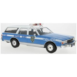 MCG18477 - 1/18 CHEVROLET CAPRICE ESTATE WAGON 1985 NYPD NEW YORK POLICE DEPARTMENT MCG18477 - 1/18 CHEVROLET CAPRICE ESTATE WAGON 1985 NYPD NEW YORK POLICE DEPARTMENT