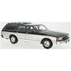 MCG18478 - 1/18 CHEVROLET CAPRICE ESTATE WAGON SILVER/GREY 1985