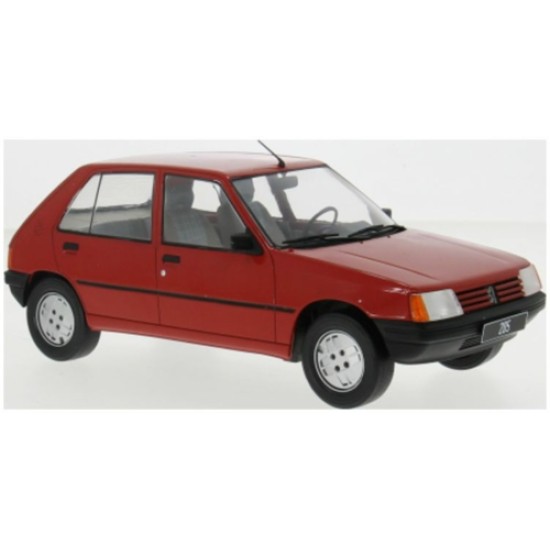 MCG18492 - 1/18 PEUGEOT 205 1984 RED