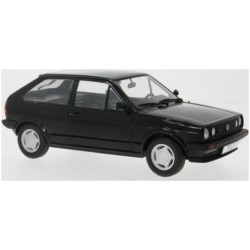 MCG18524 - 1/18 VW POLO II COUPE GT BLACK 1985
