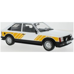 1/18 OPEL KADETT D SR WHITE/YELLOW 1983 MCG18534 1/18 OPEL KADETT D SR WHITE/YELLOW 1983 MCG18534