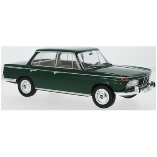 MCG18542 - 1/18 BMW 2000 (TYP 121) GREEN 1966