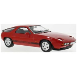 MCG18663 - 1/18 PORSCHE 928 S RED 1980