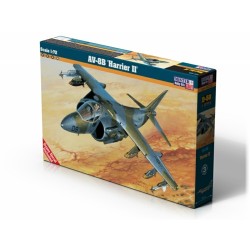 1/72 AV-8B HARRIER II (PLASTIC KIT)