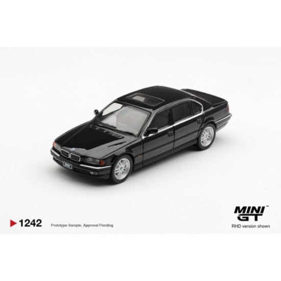 1/64 BMW 750IL BLACK SAPPHIRE (LHD)