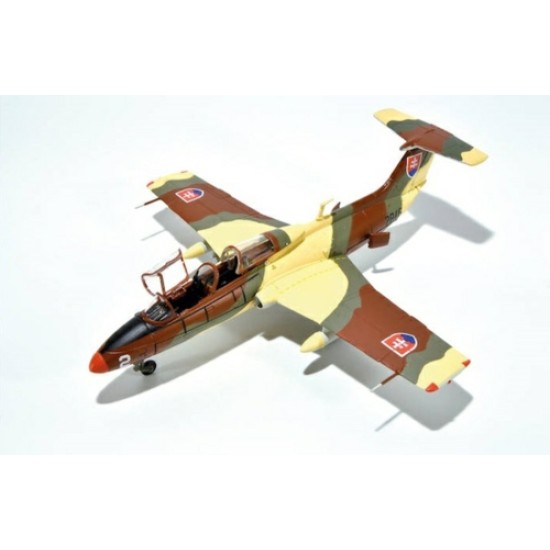 1/72 L-29 DELFIN SLOVAK AIR FORCE AIR WING MALACKY-KUCHYNA MLCZ720308