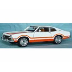 1/24 FORD MAVERICK GRABBER ORANGE AND WHITE 1/24 FORD MAVERICK GRABBER ORANGE AND WHITE