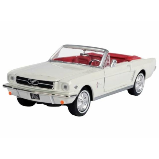1/24 1964 1/2 FORD MUSTANG CONVERTIBLE JAMES BOND GOLDFINGER CREME