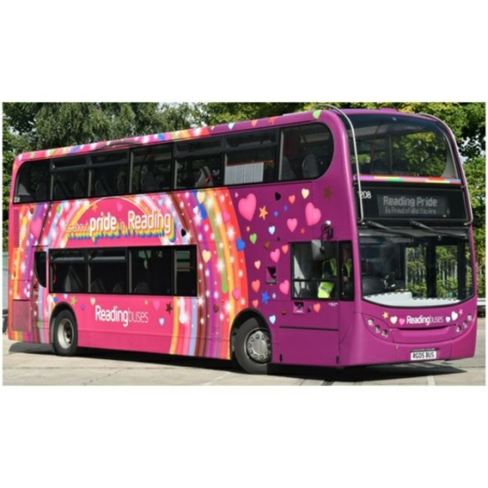 1/76 ALEXANDER DENNIS ENVIRO400 READING BUSES (1208 - RG05 BUS) 1/76 ALEXANDER DENNIS ENVIRO400 READING BUSES (1208 - RG05 BUS)
