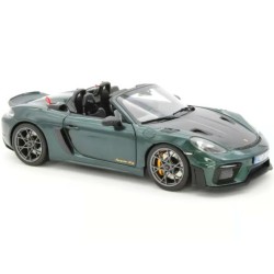 NV187272 - 1/18 2023 PORSCHE 718 SPYDER RS WITH WEISSACH PACK - FOREST GREEN NV187272 - 1/18 2023 PORSCHE 718 SPYDER RS WITH WEISSACH PACK - FOREST GREEN
