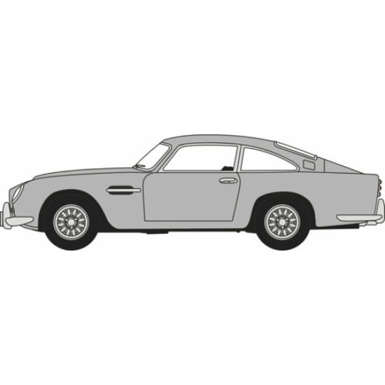 1/76 ASTON MARTIN DB5 SILVER BIRCH 1/76 ASTON MARTIN DB5 SILVER BIRCH