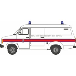 1/76 FORD TRANSIT MK2 RAOC BOMB DISPOSAL 1/76 FORD TRANSIT MK2 RAOC BOMB DISPOSAL