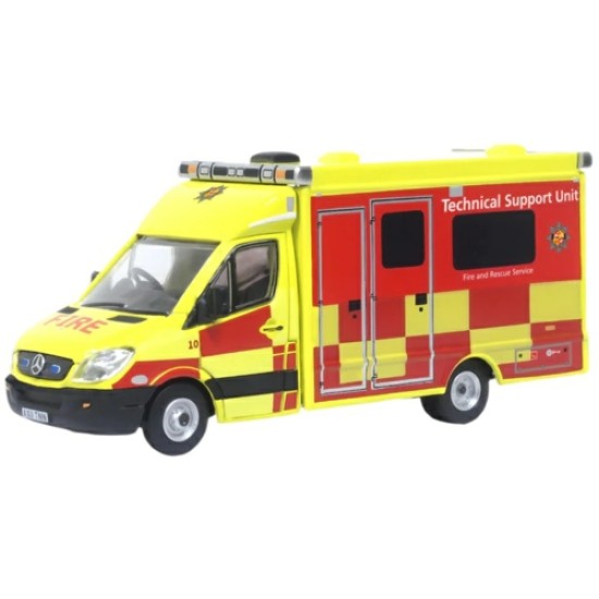 1/76 BEDFORDSHIRE FIRE AND RESCUE MERCEDES TECHNICAL SUPPORT UNIT 76MA008