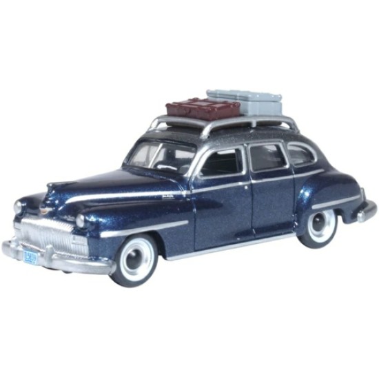 1/87 DESOTO SUBURBAN 1946-1948 BUTTERFLY BLUE/CRYSTAL GRAY