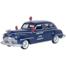 1/87 JUNCTION CITY AMBULANCE DESOTO SUBURBAN 1946/8 87DS46005