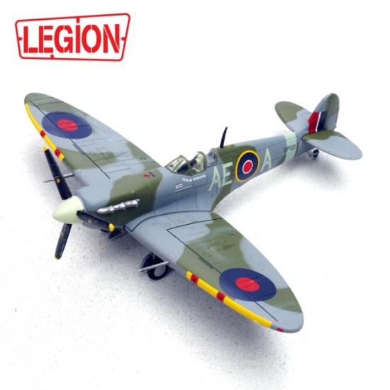 1/72 VICKERS SUPERMARINE SPITFIRE MKVB, AE-A 402 SQN, FLOWN BY S/L JEFF NORTHCOTT D.S.O, D.F.C DUXFORD 1943 (LEGION SERIES) 1/72 VICKERS SUPERMARINE SPITFIRE MKVB, AE-A 402 SQN, FLOWN BY S/L JEFF NORTHCOTT D.S.O, D.F.C DUXFORD 1943 (LEGION SERIES)