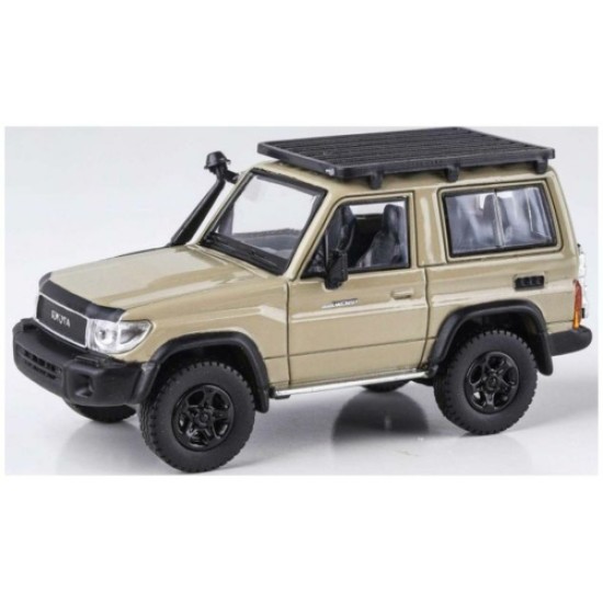 PAR65568 - 1/64 TOYOTA LAND CRUISER 71 SANDY TAUPE ANNIVERSARY EDITION 2023 (RHD) PAR65568 - 1/64 TOYOTA LAND CRUISER 71 SANDY TAUPE ANNIVERSARY EDITION 2023 (RHD)