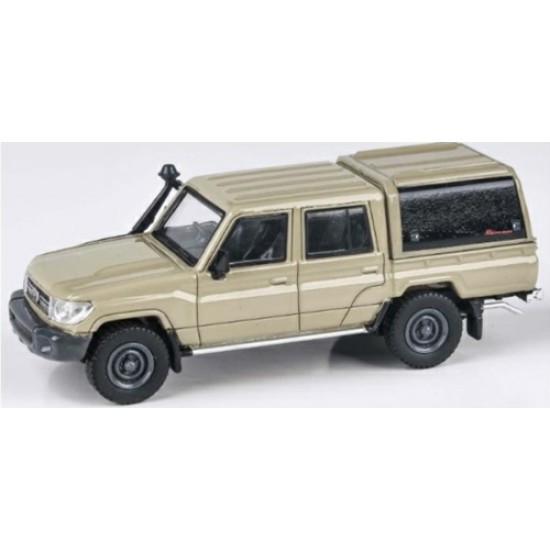 1/64 TOYOTA LAND CRUISER DOUBLE CAB LC79 SANDY TAUPE W/CANOPY 2014 (RHD)