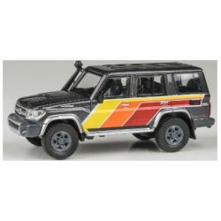 1/64 TOYOTA LAND CRUISER LC 76 TRD LIVERY 2014 (RHD) PA-66311